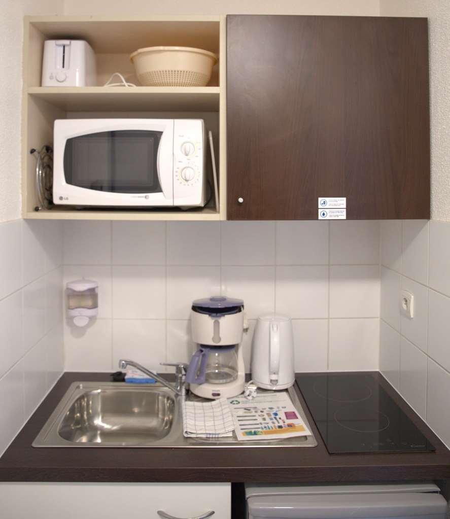 Comfort Aparthotel Besancon La City Δωμάτιο φωτογραφία